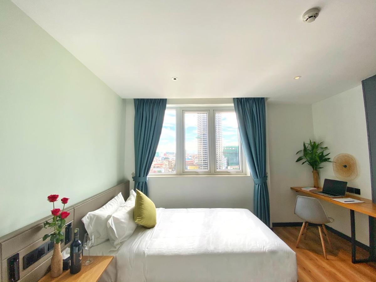 Yunfan Hotel Phnom Penh Exterior photo