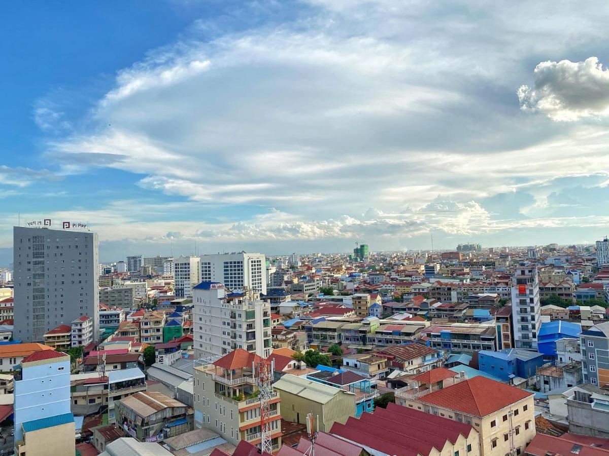 Yunfan Hotel Phnom Penh Exterior photo