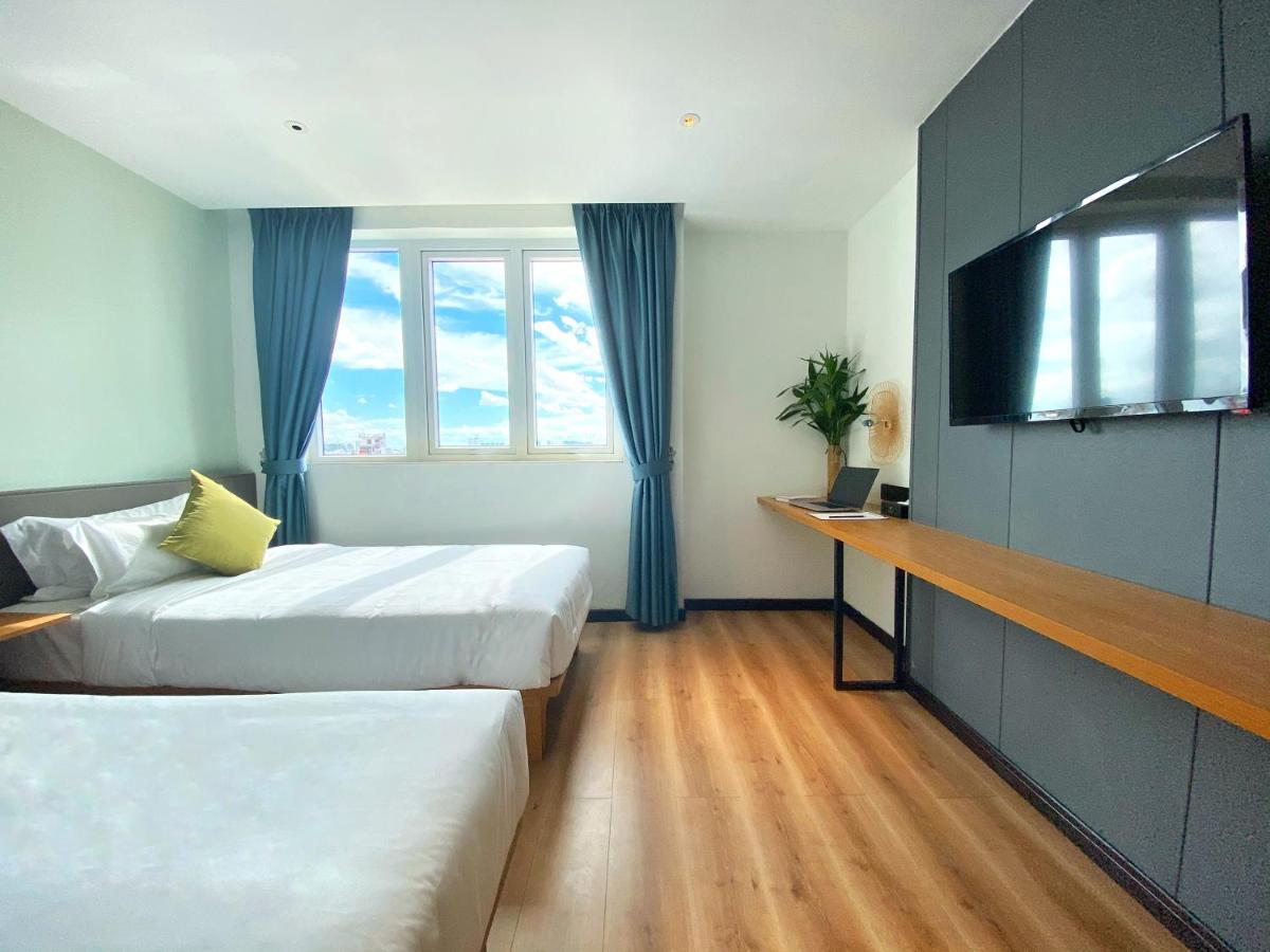 Yunfan Hotel Phnom Penh Exterior photo