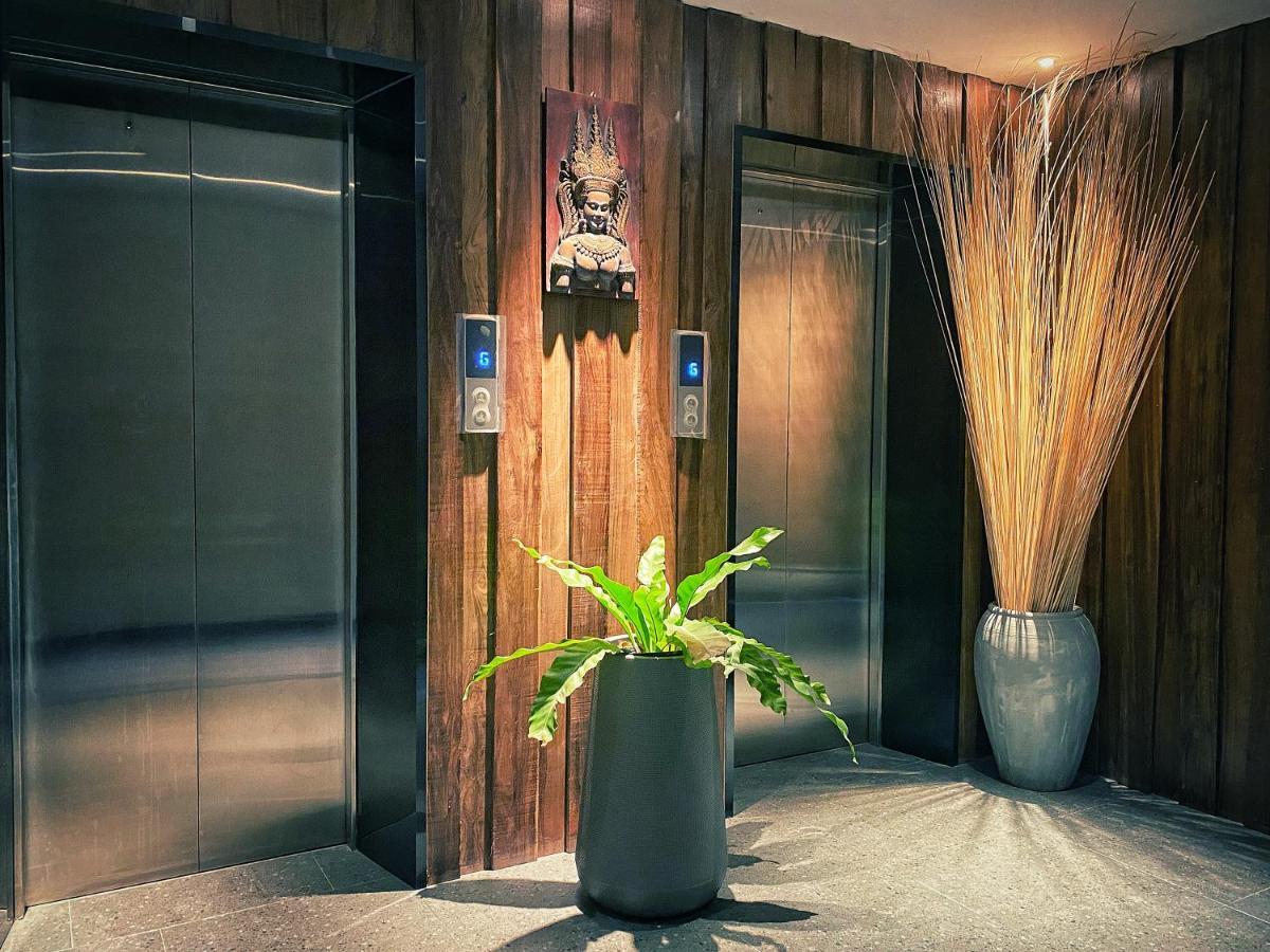 Yunfan Hotel Phnom Penh Exterior photo